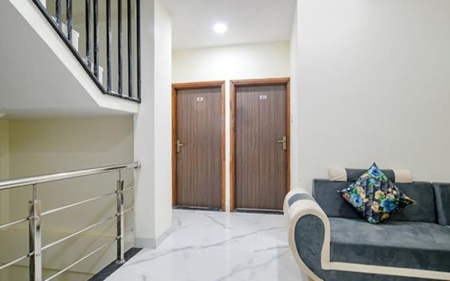 Fabhotel Dr Greens