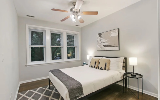 Cozy 2BR Apt - Sunnyside 2E