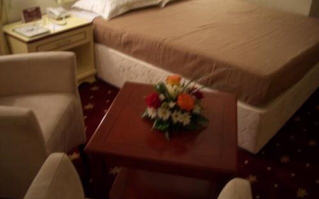 Al Jazira Hotel