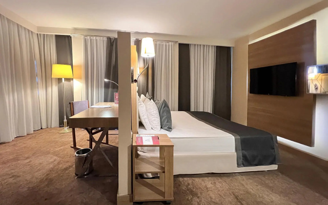 Kaya Izmir Thermal And Convention