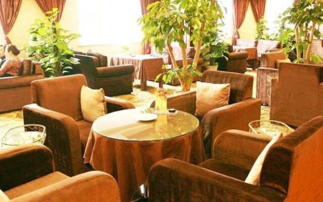 Shunfeng International Hotel
