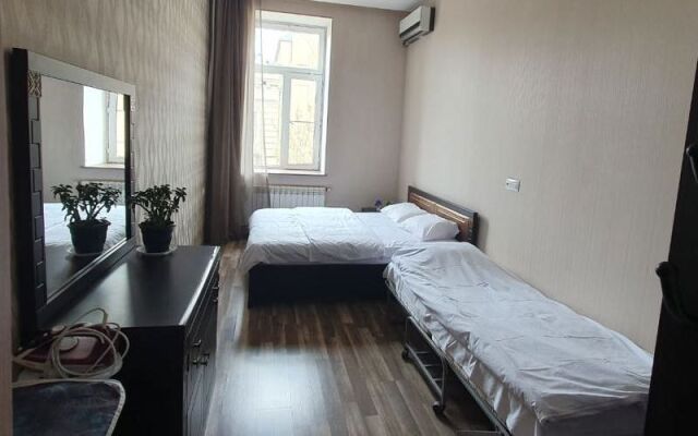 Shahrazad Rent Home