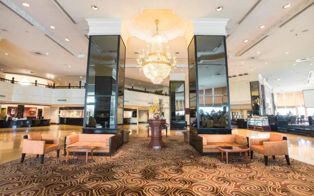 Centara Riverside Hotel Chiang Mai
