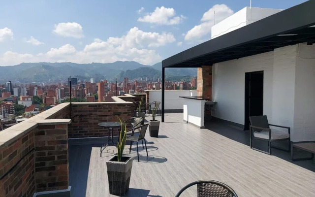 penthouse jacuzzi rooftop fun in the sun