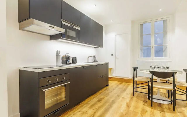 Cosy Apartment - 1br/4p - Near Champs-elysees
