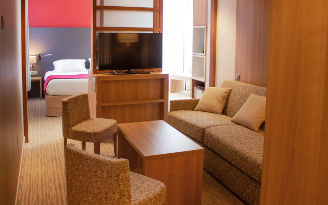 Best Western Plus Le Lavarin