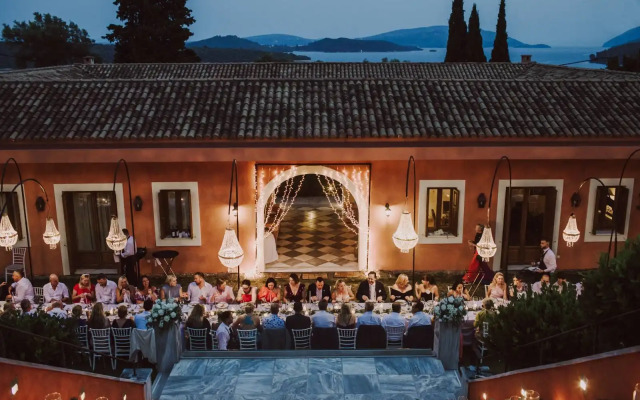 Villa Veneziano – Suites & Villa.