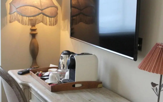 The Grafton Arms Pub & Rooms