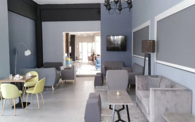 Athlos Hotel