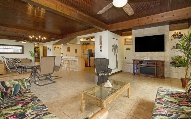 Royal Waikiki Penthouses