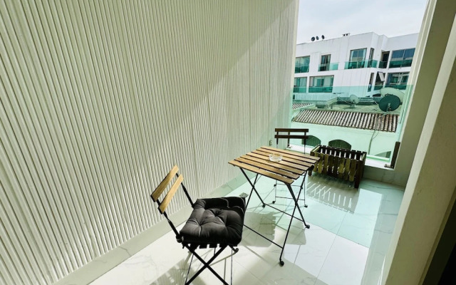 Stay'Inn - Anfa Flores