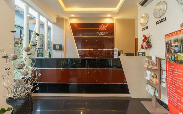 Reddoorz Premium @ Alqueby Hotel