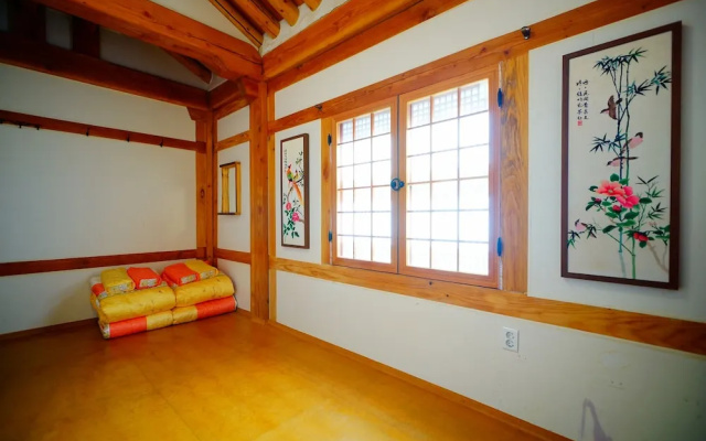 Norijam Hanok Traditional House Two