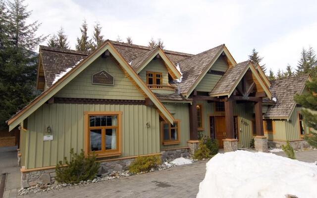 Whistler Alpine Chalet Retreat & Wellness