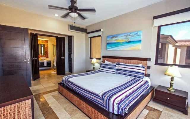 El Faro Penthouse Reef 403
