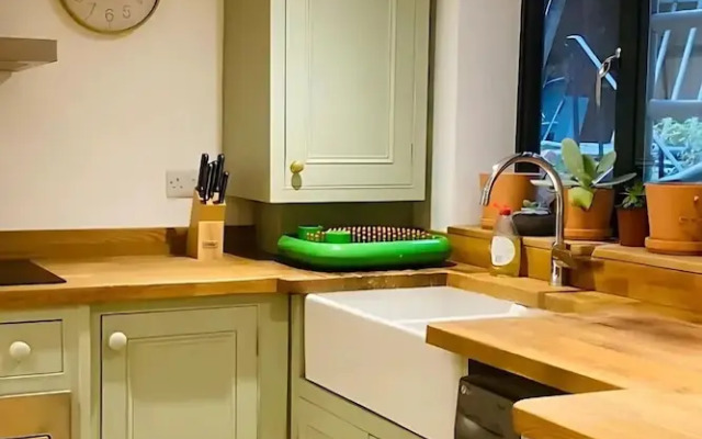 Stanley Road - Modern Flat in Oxford
