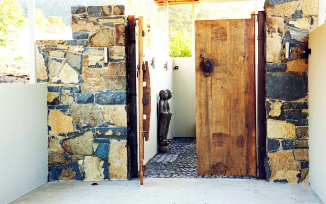Dragonfly Lodge