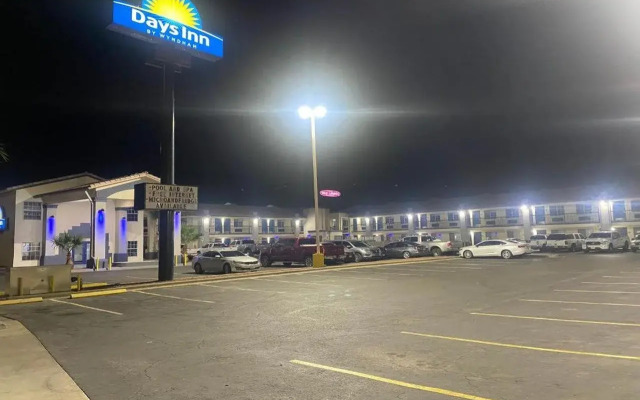 Days Inn by Wyndham El Paso West