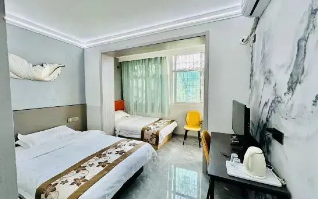 Taiyuan Southeast B&B South Railway Station