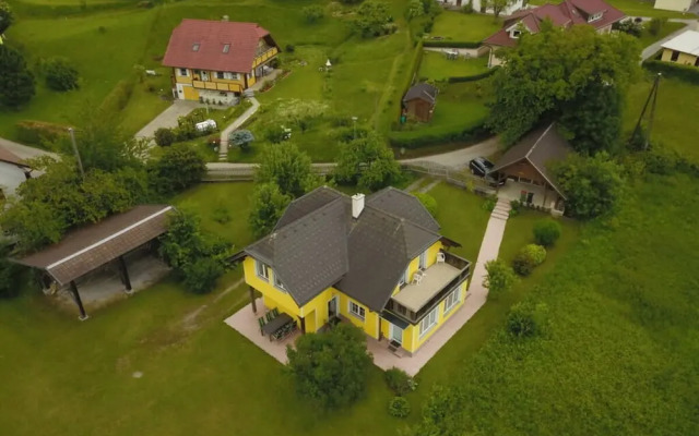 Holiday Home Anna Comfortable Vacation Home