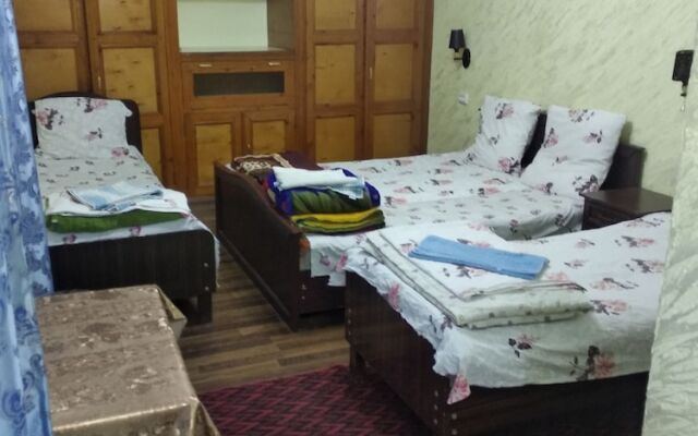 Отель B&B Bahodir