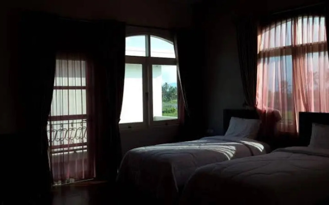 Sevilla Resort