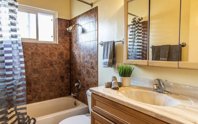 Cozy Richmond Two Bedroom