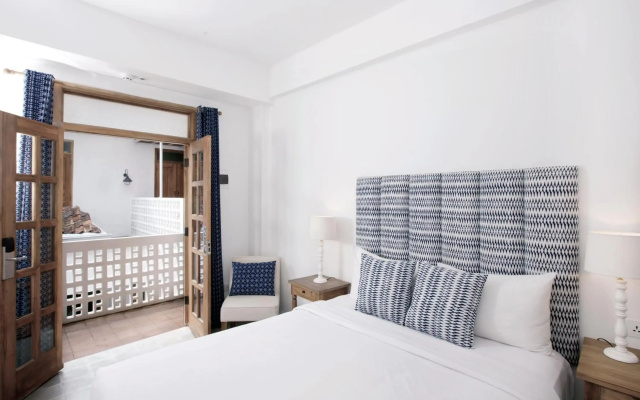Adhisthana Hotel