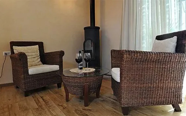 Cnaan Village - Boutique and Spa Villa