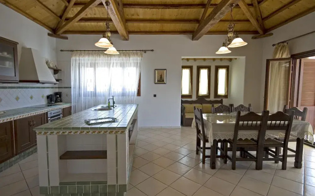 Villa Manolia