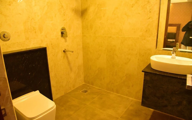 Hotel Golden Evana