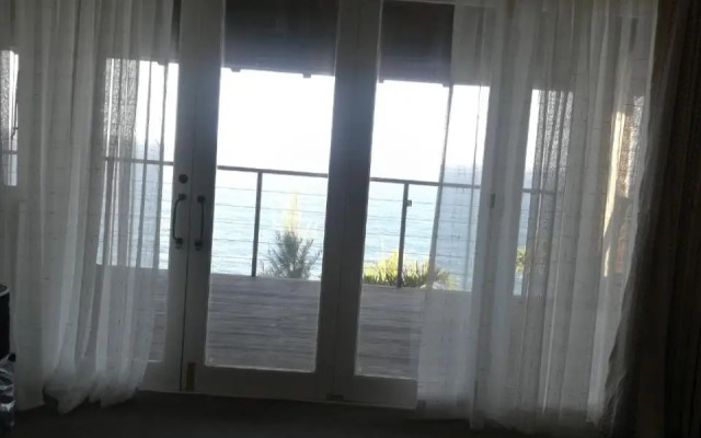 Seaside Retreat- Main House