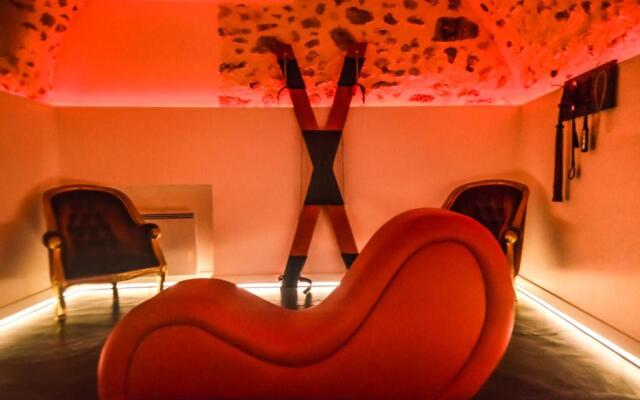 NOUVEAU - LUXURE - Secret Suite - JACUZZI