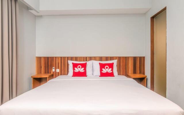 ZEN Rooms Raya Kuta 3