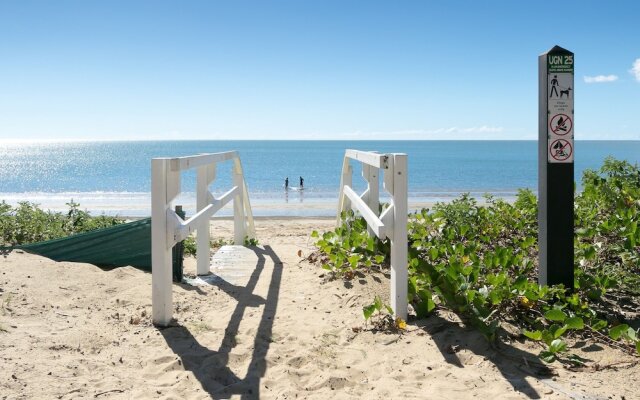 The Beachside Cottages