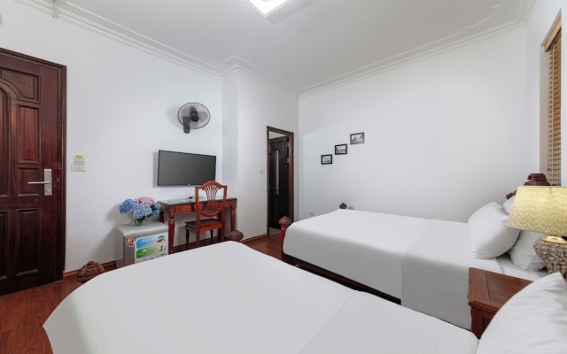 Hanoi Phoenix Premium Hotel – Guest Rooms – Hanoi