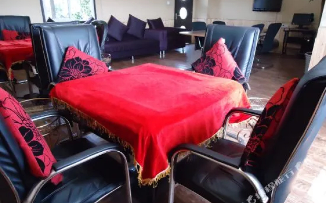 Aimu Holiday Hotel (Chengdu Qingyang Wanda Branch)