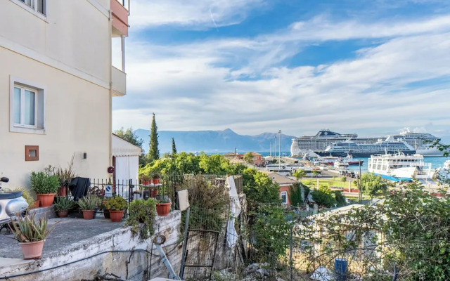 Seaview Portside apartment