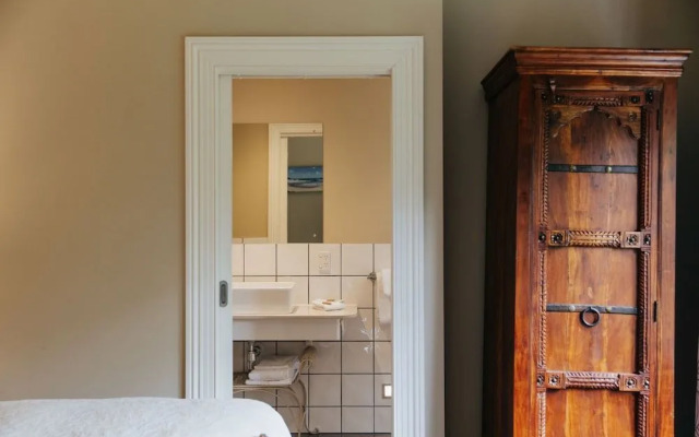 Pomeroy's on Kilmore