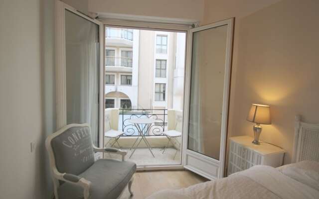 Cannes Carre d'Or Cosy 2 Pièces Balcon