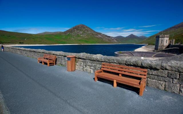 The Downshire Arms Apartments Hilltown