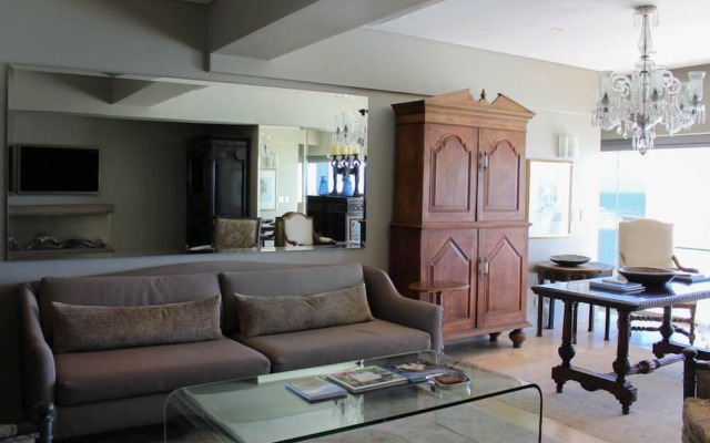 Clifton Spectacular Ocean View Apartment