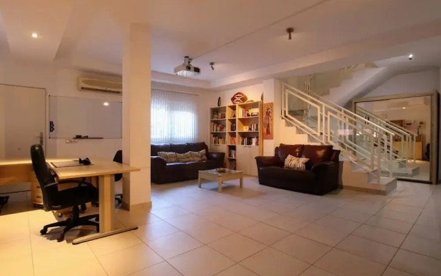 Tess Villa Andalusian Sun