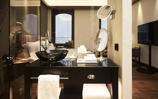 DO & CO Hotel München