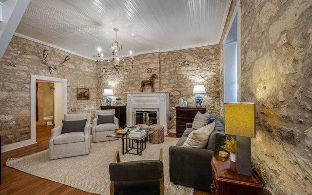 The Lincoln Street Inn by Boutiq
