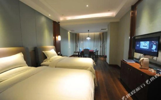 Tian Yi Zang Run Hotel
