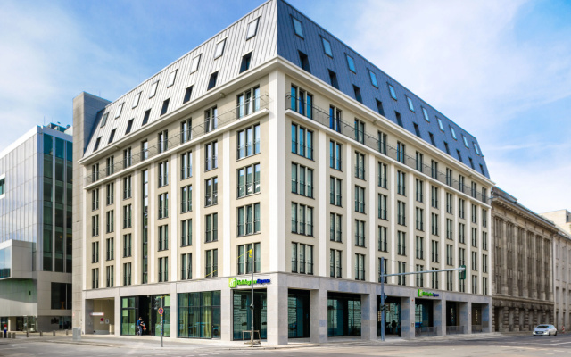 Holiday Inn Express Berlin - Alexanderplatz by IHG