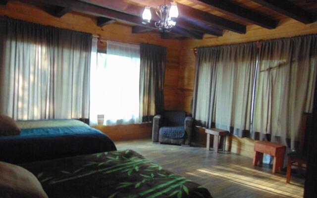 Cabaña dentro del Bosque para 24 Personas