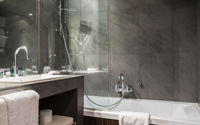 Hôtel du Petit Moulin, Haute Couture hotel by Lacroix
