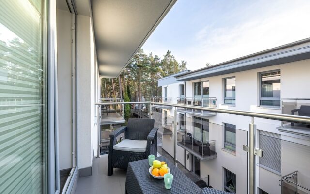 Grunwaldzka Apartment for 4 by Renters